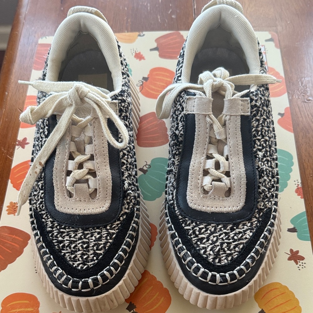 Stylish Black and White Women’s Shoes